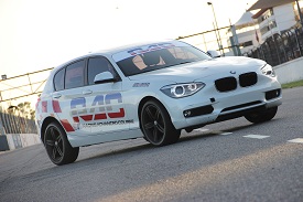 bmw en pista